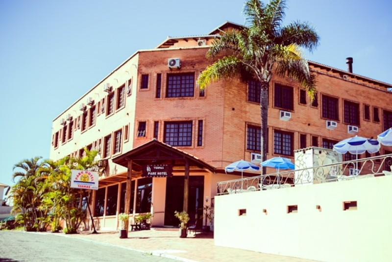 גראבאטל Termas Park Hotel מראה חיצוני תמונה