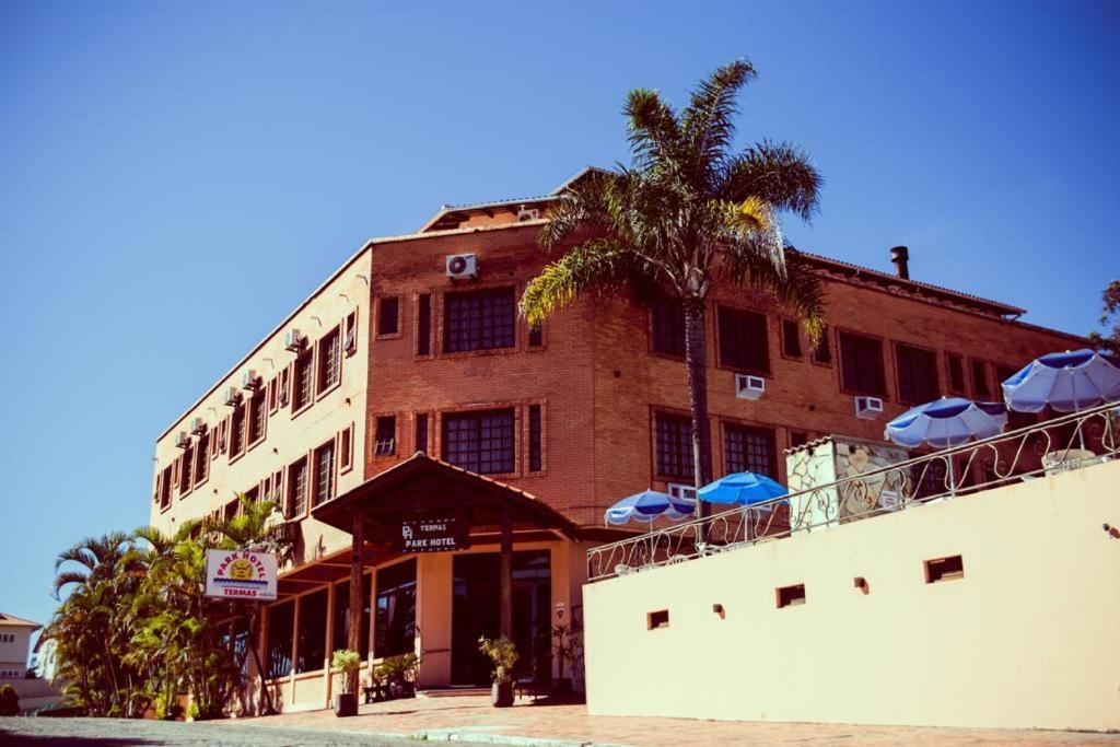 גראבאטל Termas Park Hotel מראה חיצוני תמונה